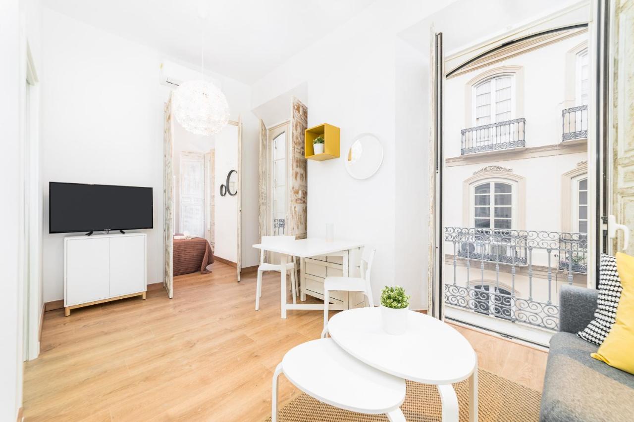 Suite Homes Uncibay Square Málaga Dış mekan fotoğraf