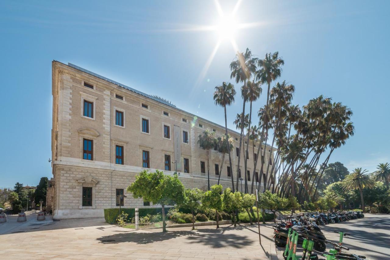 Suite Homes Uncibay Square Málaga Dış mekan fotoğraf